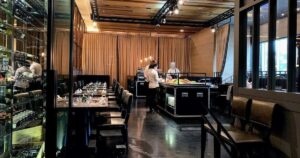 Baxian Grill (一代佳人海鮮碳烤)