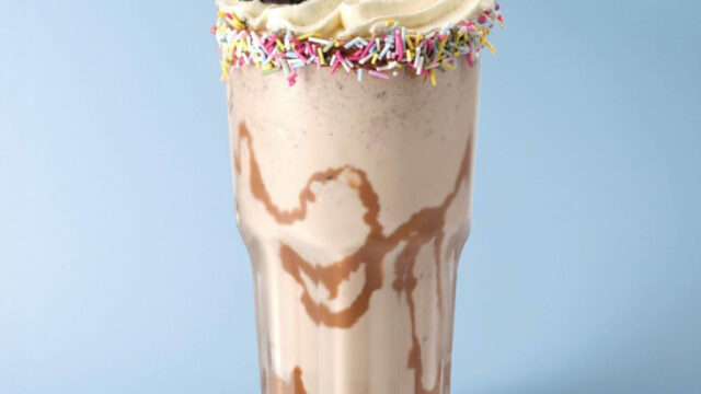 Chocolate-Salted-Caramel-Shake-1080x1080px-scaled-2048×2048