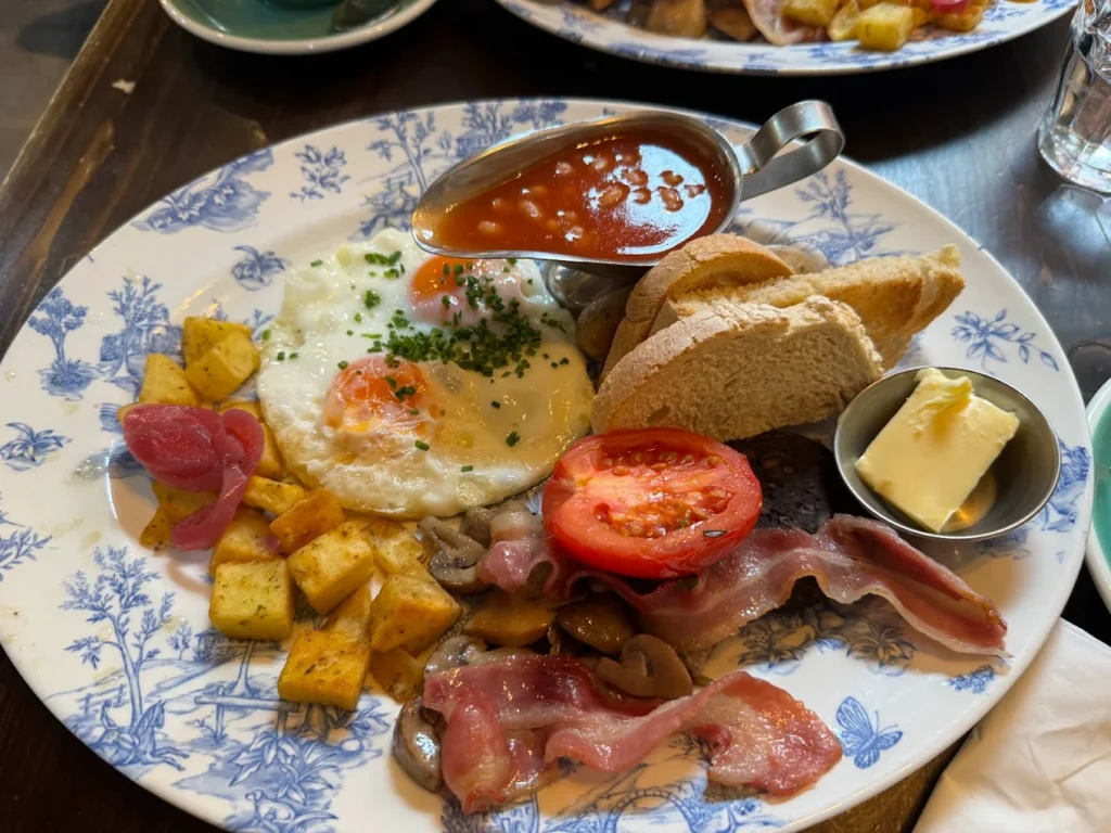 unnamed – 2025-08-29T122426.760