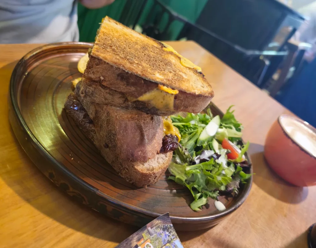 unnamed – 2025-09-05T161525.588